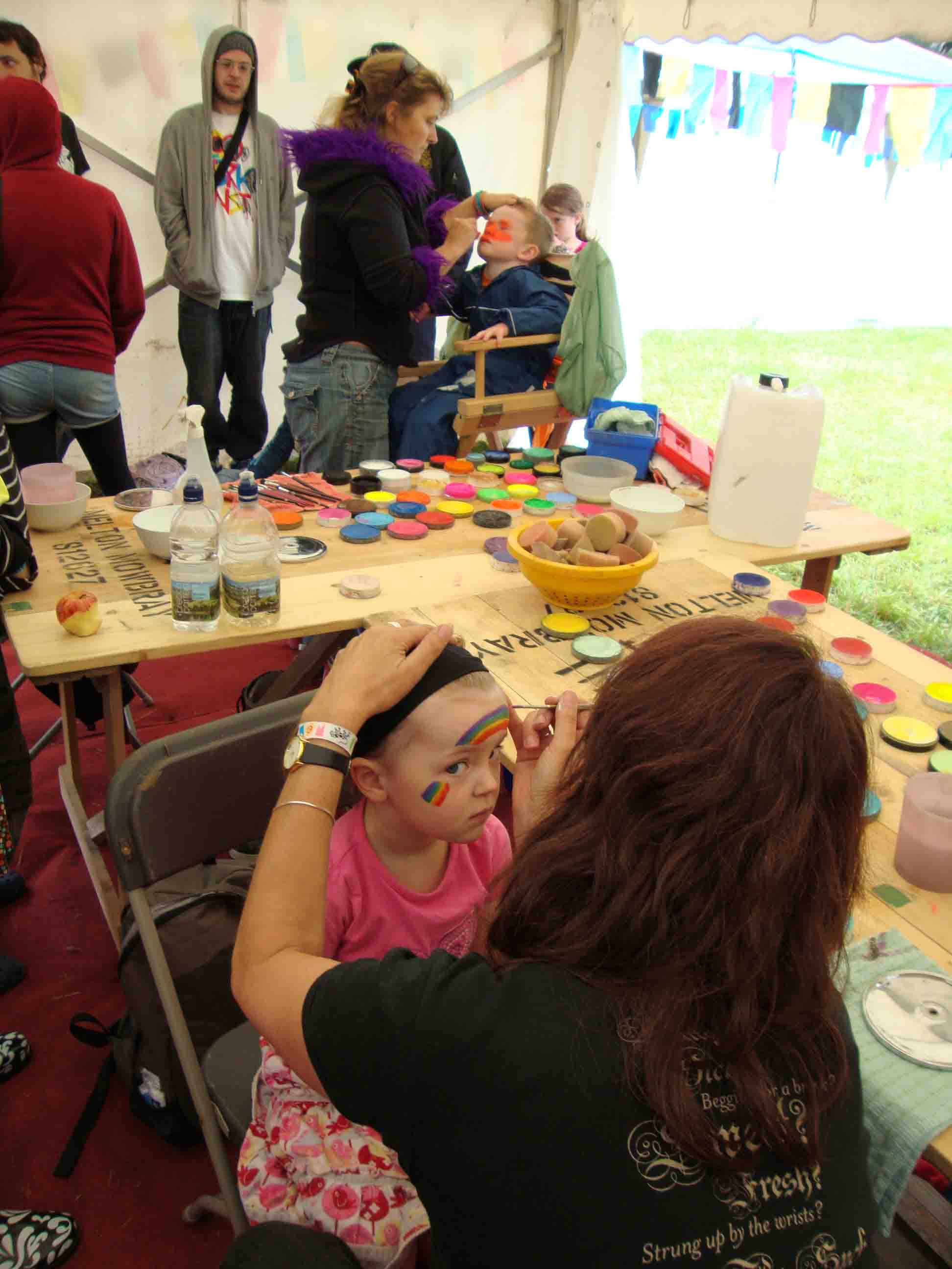 Womad 2009 facepainting