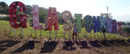 glasto-sign.jpg